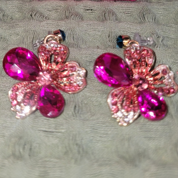 NEW Floral Multicolor Necklace and Earring Set - Picture 3 of 5